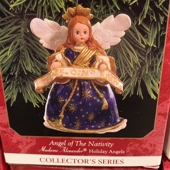 😇 (6)Hallmark Keepsake Madame Alexander Christmas Ornaments🎄offers welcomed🎁 - Picture 3 of 7